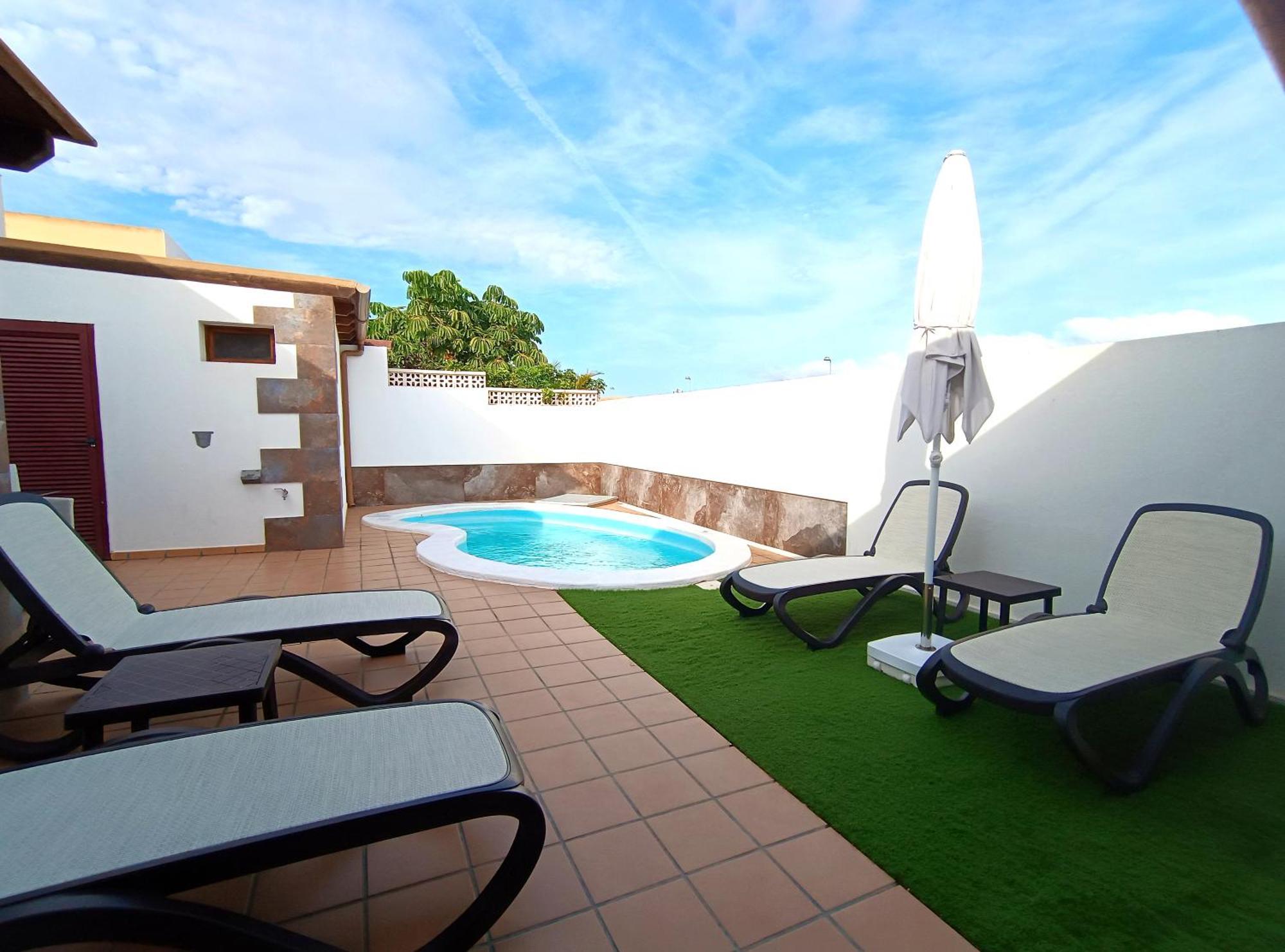 Villa Enola La Oliva Extérieur photo