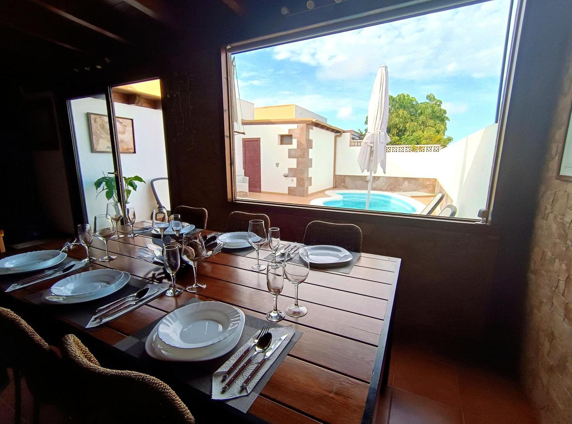 Villa Enola La Oliva Extérieur photo
